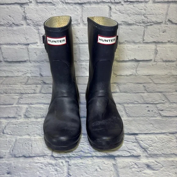 Hunter Women's Original Short Boot Navy Womens 7 Mens 6 Rain Boots Waterproof - Picture 1 of 11